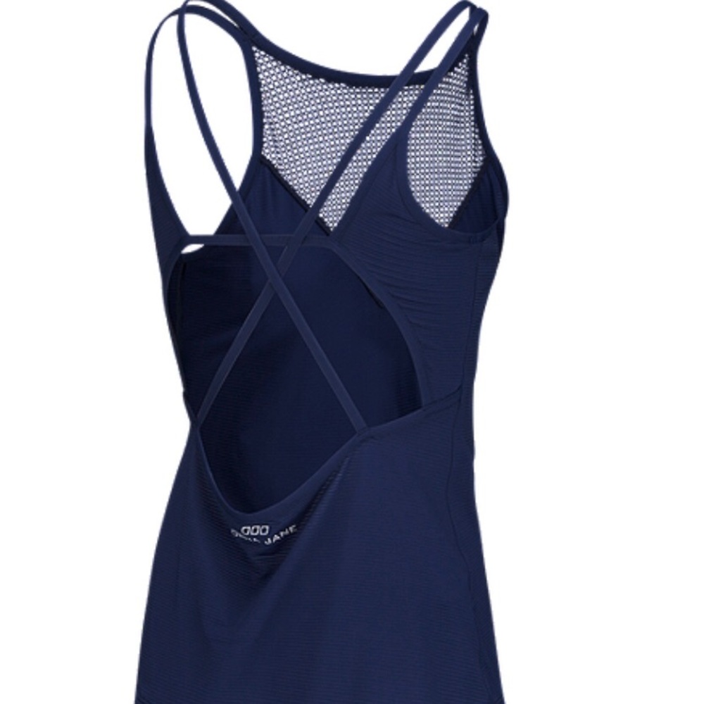 Lorna Jane pursuit excel tank